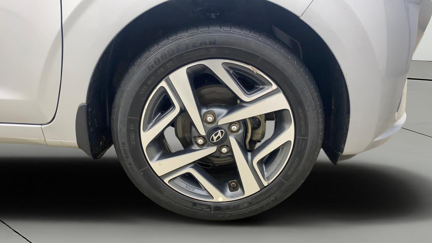 2021 Hyundai AURA SX PLUS 1.2 AMT, Petrol, Automatic, 26,914 km, Right Front Wheel