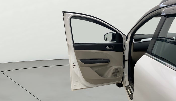 2022 Renault TRIBER RXZ, Petrol, Manual, 18,267 km, LHS Front Door