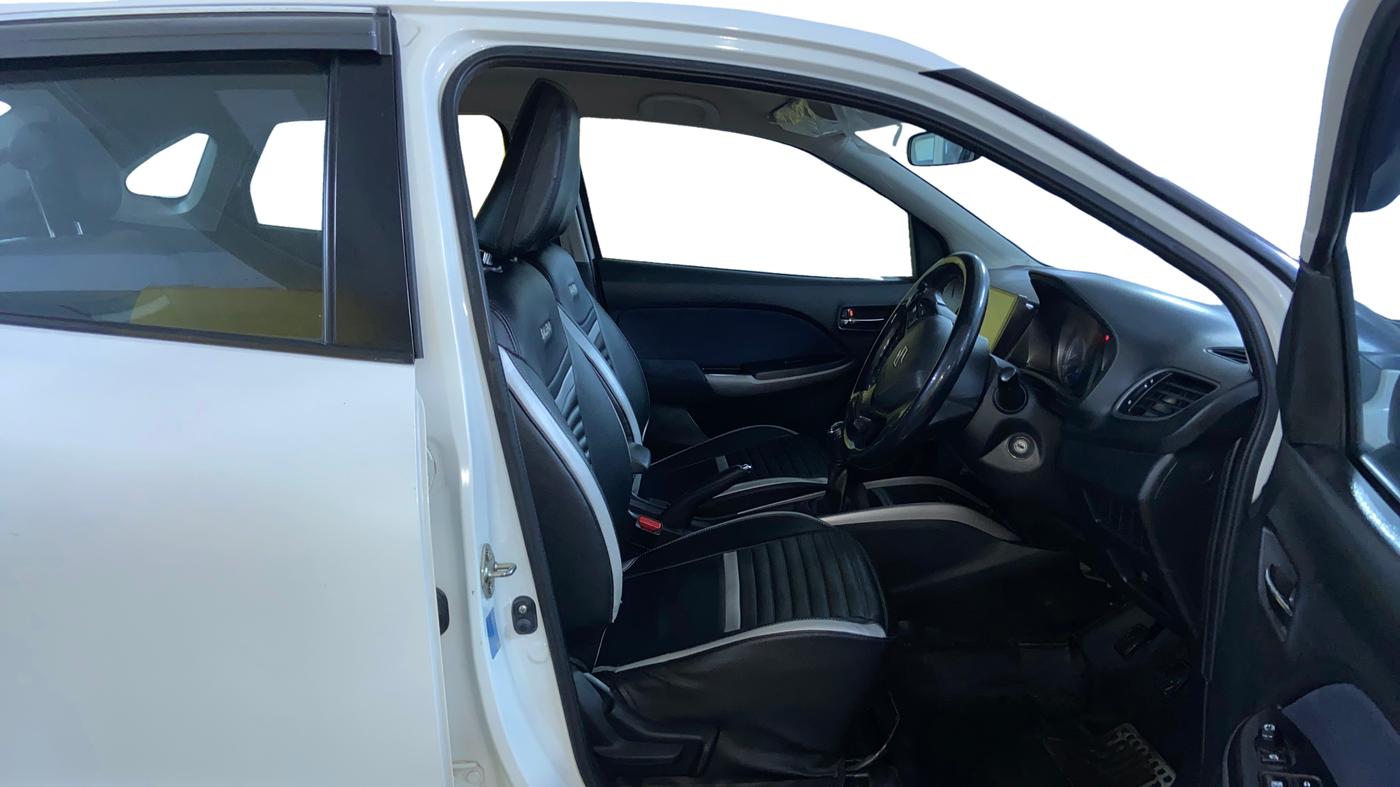 2020 Maruti Baleno DELTA PETROL 1.2, Petrol, Manual, 70,454 km, Right Side Front Door Cabin