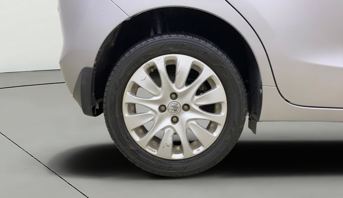 2015 Maruti Baleno ZETA PETROL 1.2, Petrol, Manual, 41,496 km, Right Rear Wheel