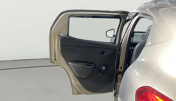 2017 Renault Kwid RXT 1.0, Petrol, Manual, 19,165 km, LHS Rear Door