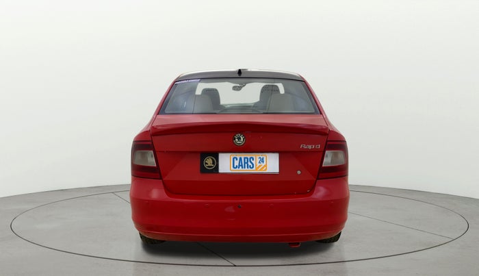 2012 Skoda Rapid ELEGANCE 1.6 TDI CR MT, Diesel, Manual, 64,358 km, Back/Rear