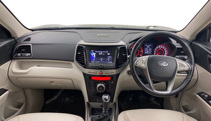 2019 Mahindra XUV300 W8 (O) 1.5 DIESEL, Diesel, Manual, 42,533 km, Dashboard