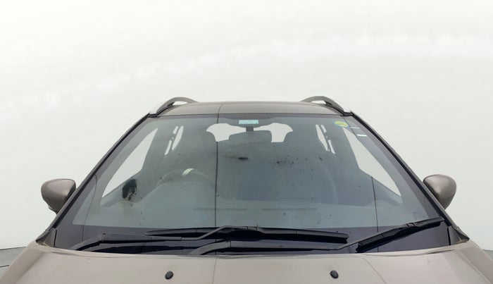 2019 Nissan Kicks XV DIESEL, Diesel, Manual, 48,512 km, Front Windshield