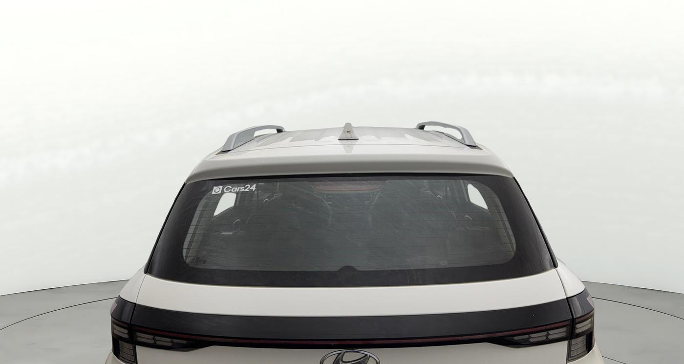 2024 Hyundai VENUE S(O) 1.2, CNG, Manual, 31,830 km, Rear Windshield