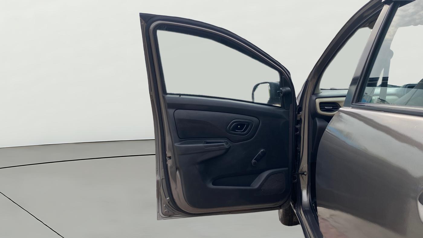 2021 Datsun Redi Go A, Petrol, Manual, 40,360 km, LHS Front Door
