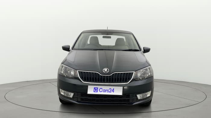 2018 Skoda Rapid AMBITION 1.6 MPI MT, Petrol, Manual, 32,329 km, Front
