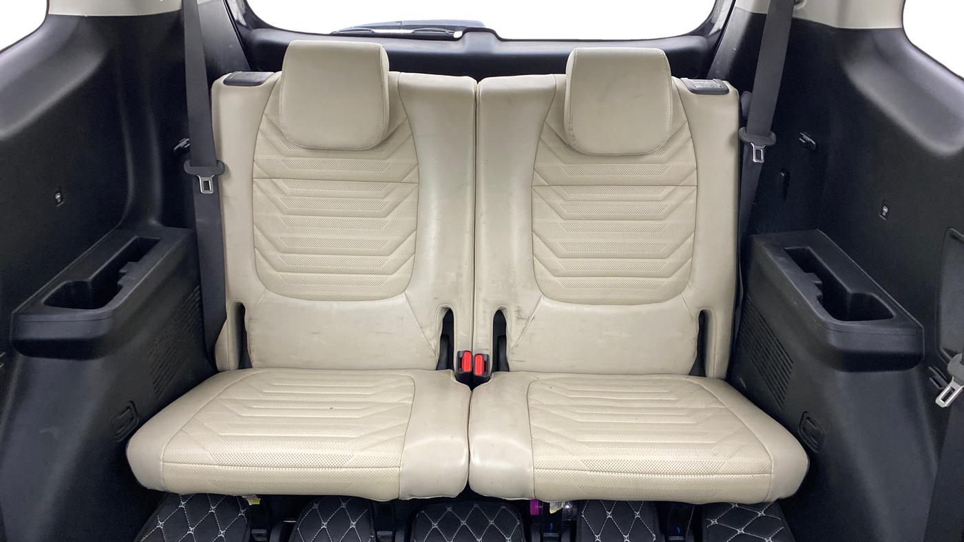 2022 KIA CARENS LUXURY 1.4 PETROL 7 STR, Petrol, Manual, 84,386 km, Third Seat Row ( optional )