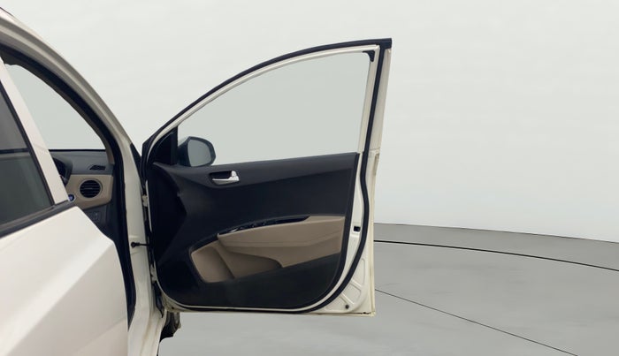 2016 Hyundai Grand i10 ASTA (O) AT 1.2 KAPPA VTVT, Petrol, Automatic, 53,534 km, RHS Front Door