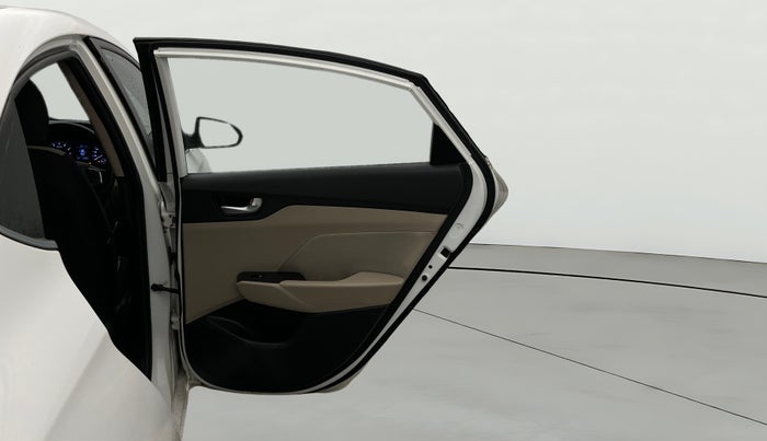 2019 Hyundai Verna 1.6 VTVT SX, Petrol, Manual, 65,450 km, RHS Rear Door