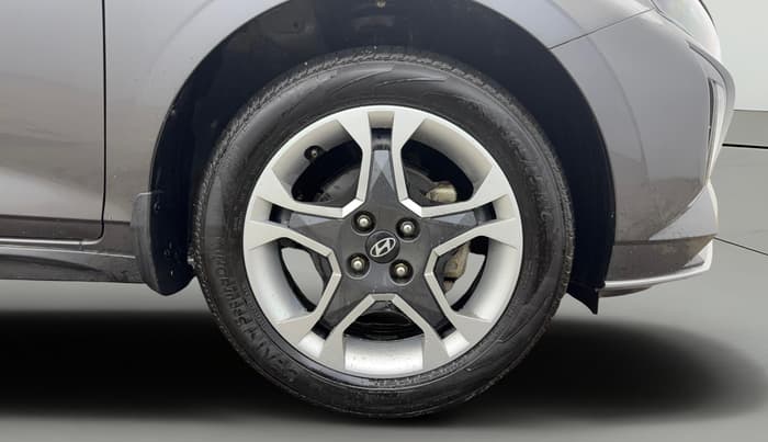 2024 Hyundai NEW I20 SPORTZ 1.2 IVT, Petrol, Automatic, 9,511 km, Right Front Wheel