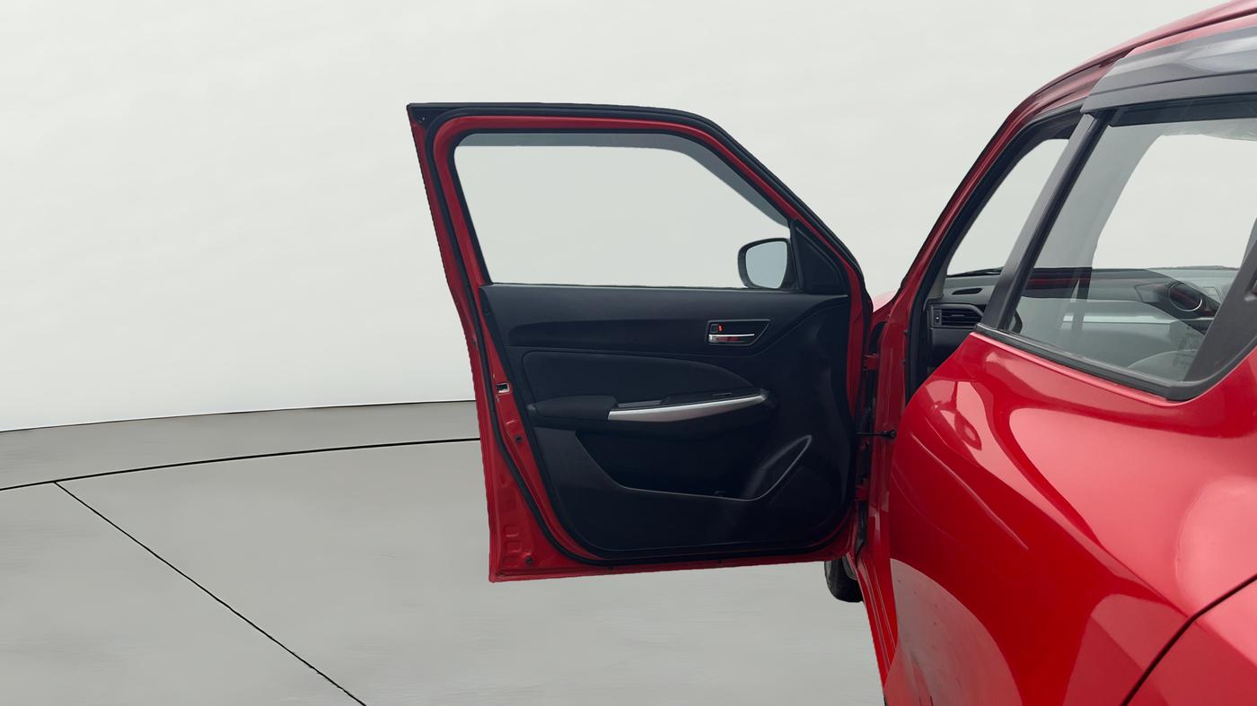 2018 Maruti Swift ZXI, Petrol, Manual, 75,436 km, LHS Front Door