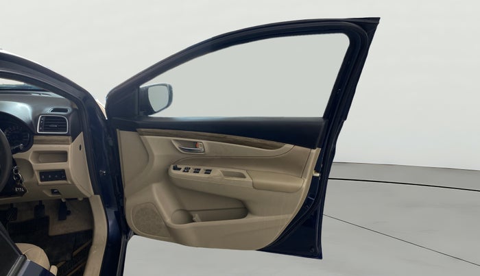 2023 Maruti Ciaz DELTA 1.5 SHVS MT PETROL, Petrol, Manual, 65,685 km, RHS Front Door