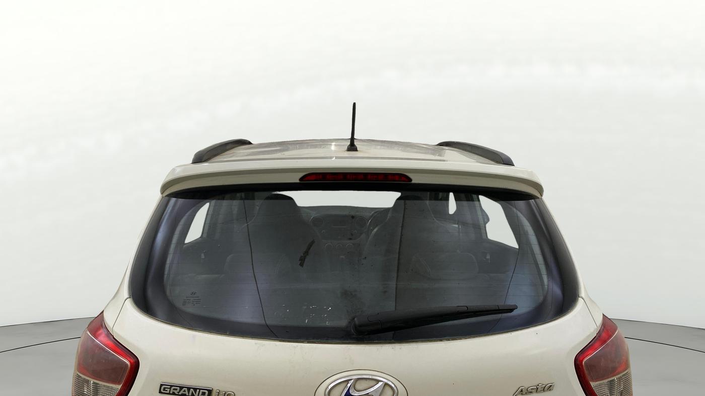 2016 Hyundai Grand i10 ASTA AT 1.2 KAPPA VTVT, Petrol, Automatic, 40,443 km, Rear Windshield