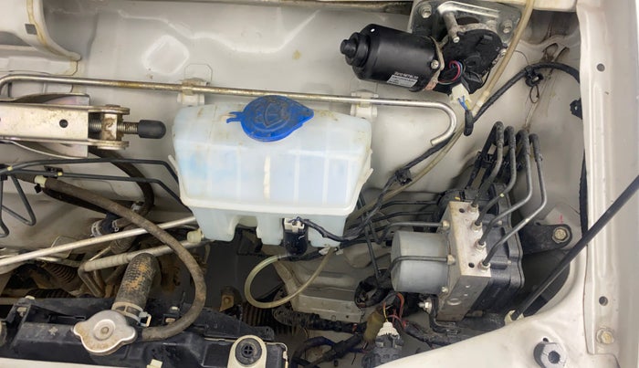 2022 Maruti Eeco 5 STR AC (O), Petrol, Manual, 30,049 km, Engine View - Right