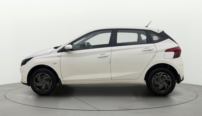 2023 Hyundai NEW I20 MAGNA 1.2 MT, Petrol, Manual, 12,754 km, Left Side