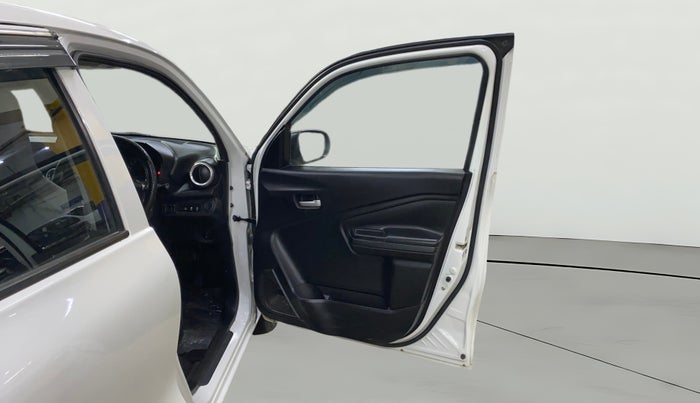 2024 Maruti Celerio VXI, Petrol, Manual, 17,437 km, RHS Front Door