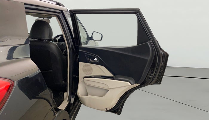 2020 Mahindra XUV300 W8 1.2 PETROL, Petrol, Manual, 50 km, RHS Rear Door