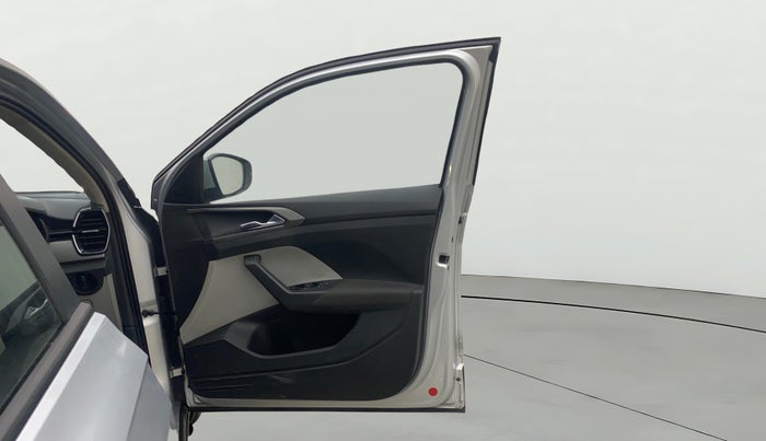 2021 Skoda KUSHAQ AMBITION 1.0L TSI MT, Petrol, Manual, 1,47,180 km, RHS Front Door