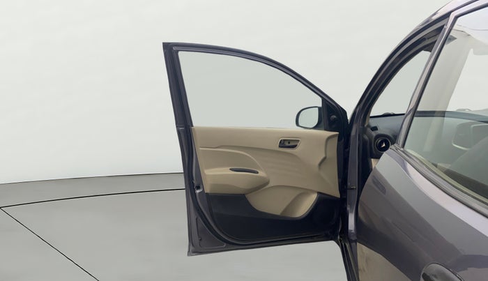 2019 Hyundai NEW SANTRO ERA EXECUTIVE, Petrol, Manual, 65,274 km, LHS Front Door