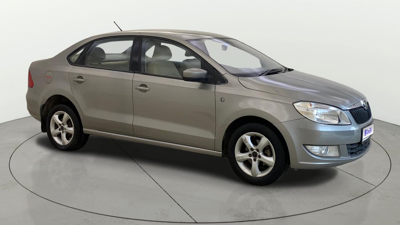 2013 Skoda Rapid AMBITION 1.6 MPI MT PLUS, Petrol, Manual, 66,030 km, SRP