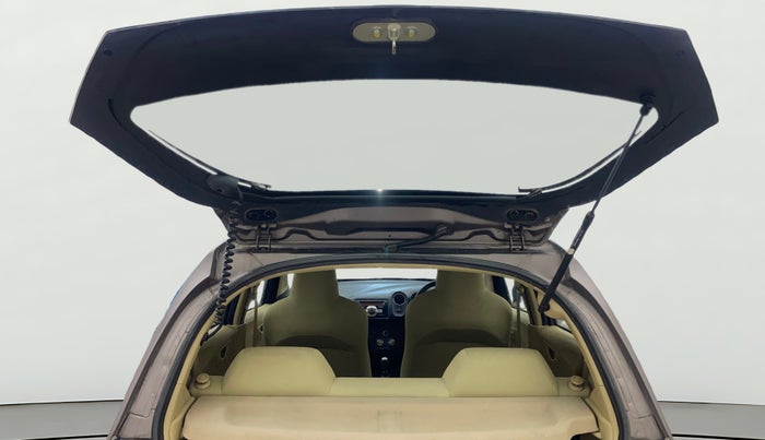 2016 Honda Brio S MT, Petrol, Manual, 54,165 km, Boot Door Open