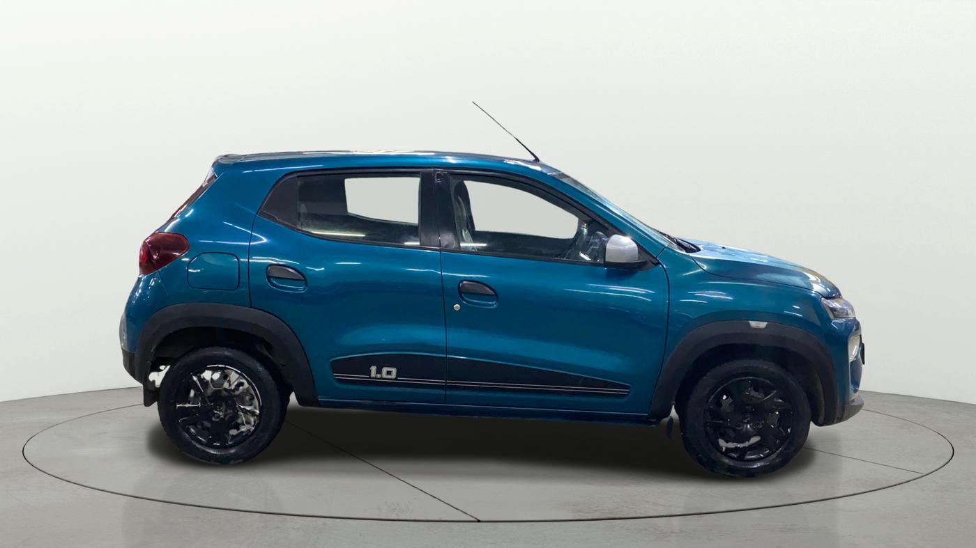 2022 Renault Kwid RXT 1.0, Petrol, Manual, 42,219 km, Right Side View