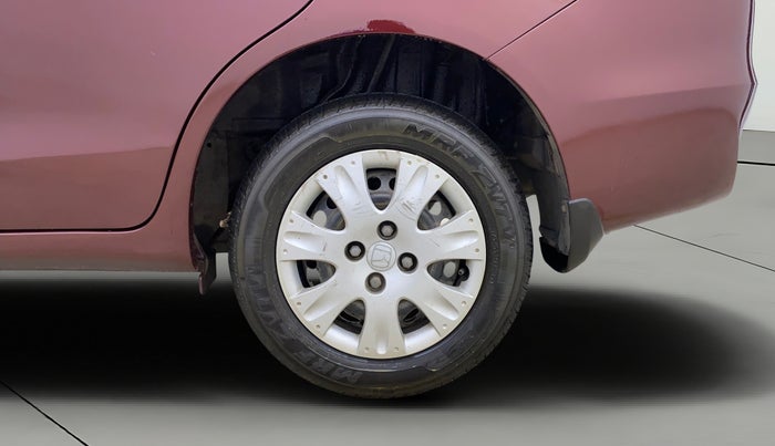 2015 Honda Amaze 1.2L I-VTEC S, Petrol, Manual, 1,23,085 km, Left Rear Wheel