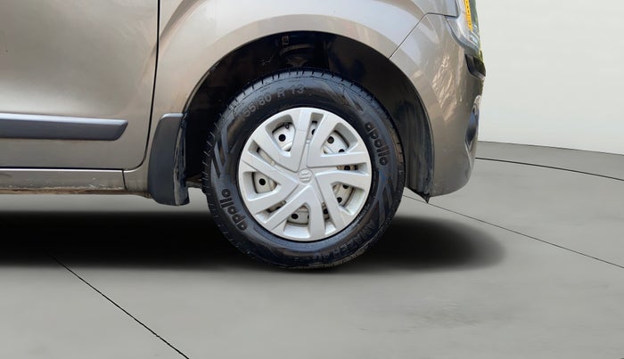 2021 Maruti New Wagon-R LXI CNG 1.0, CNG, Manual, 56,035 km, Right Front Wheel