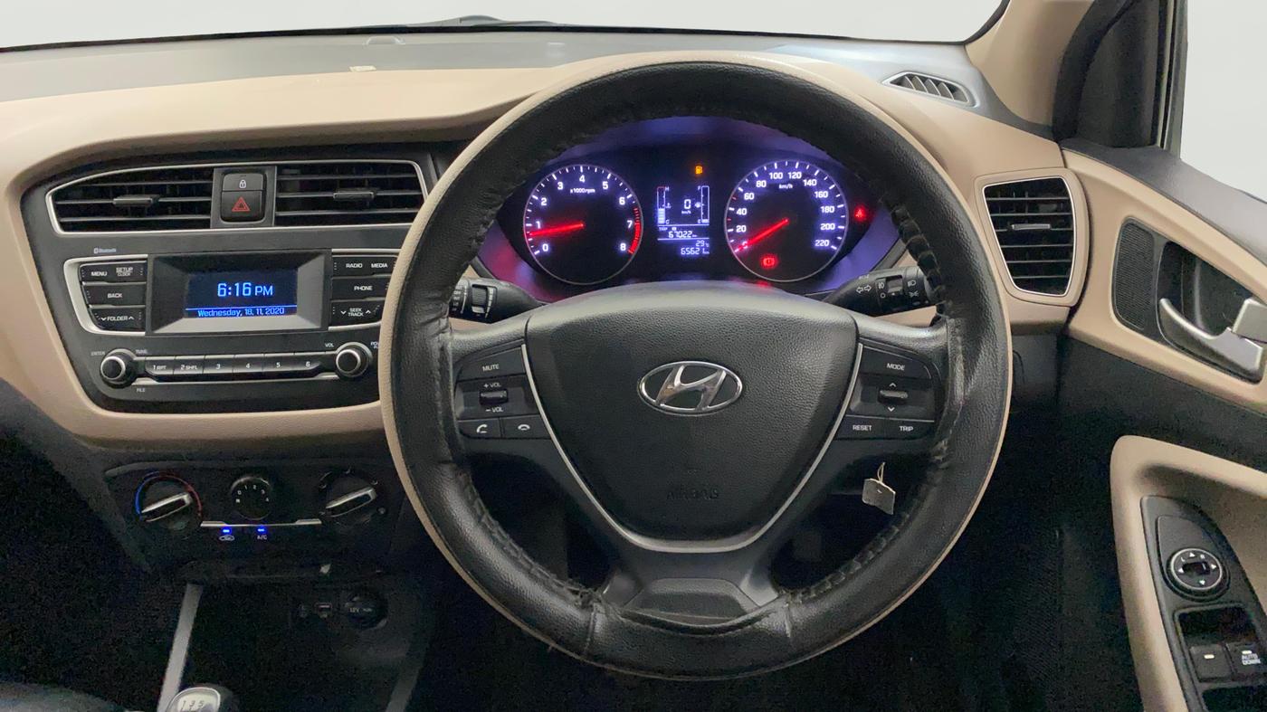 2019 Hyundai Elite i20 MAGNA PLUS 1.2, Petrol, Manual, 65,620 km, Steering Wheel Close Up