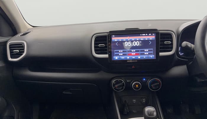 2020 Hyundai VENUE S 1.2, Petrol, Manual, 35,081 km, Air Conditioner