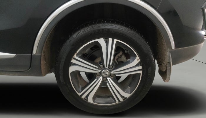 2023 MG ASTOR SAVVY 1.5 CVT, Petrol, Automatic, 37,770 km, Left Rear Wheel