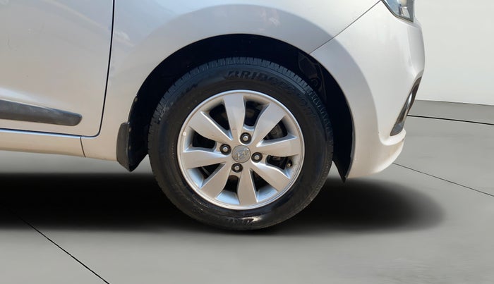 2015 Hyundai Xcent S (O) 1.2, Petrol, Manual, 61,983 km, Right Front Wheel