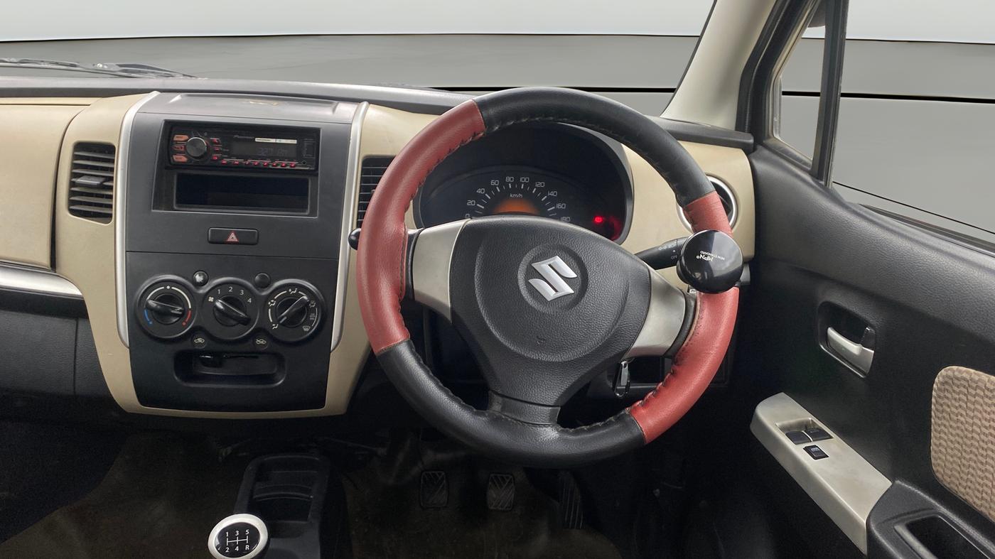 2018 Maruti Wagon R 1.0 LXI CNG, CNG, Manual, 65,863 km, Steering Wheel Close Up