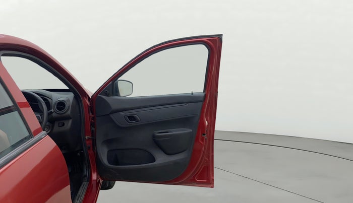 2020 Renault Kwid RXL 1.0 AMT, Petrol, Automatic, 30,145 km, RHS Front Door