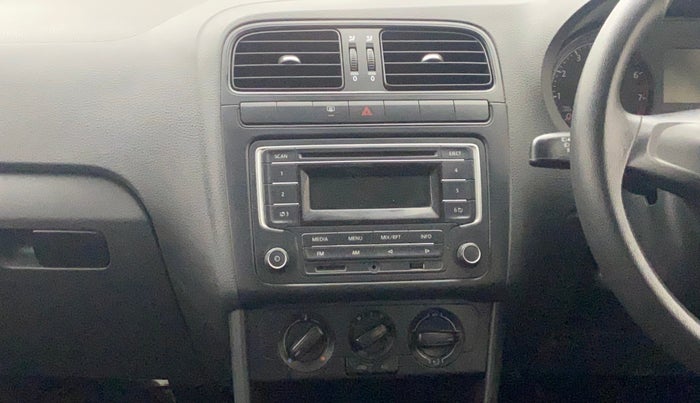 2015 Volkswagen Polo COMFORTLINE 1.2L, Petrol, Manual, 63,170 km, Air Conditioner