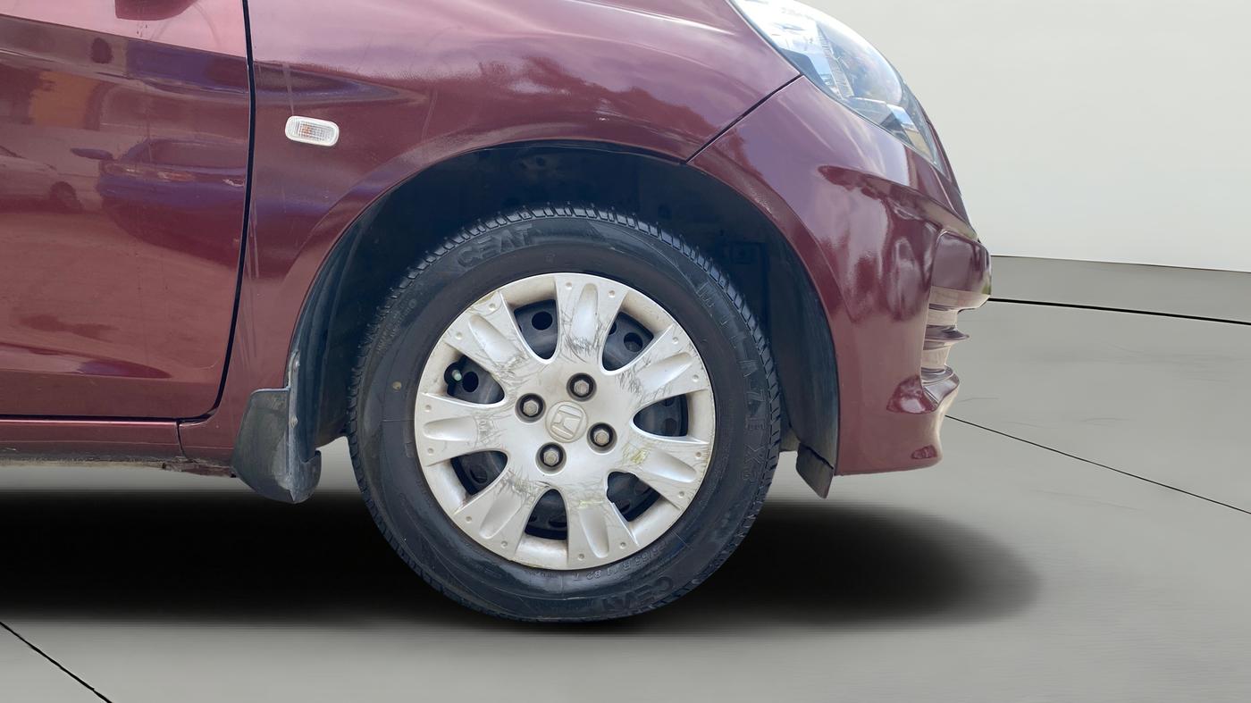 2014 Honda Amaze 1.2L I-VTEC S, Petrol, Manual, 75,648 km, Right Front Wheel