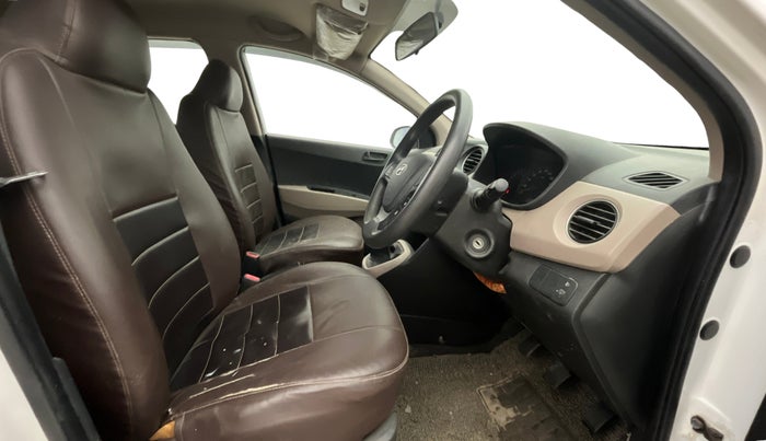 2019 Hyundai Xcent S 1.2, Petrol, Manual, 31,094 km, Right Side Front Door Cabin