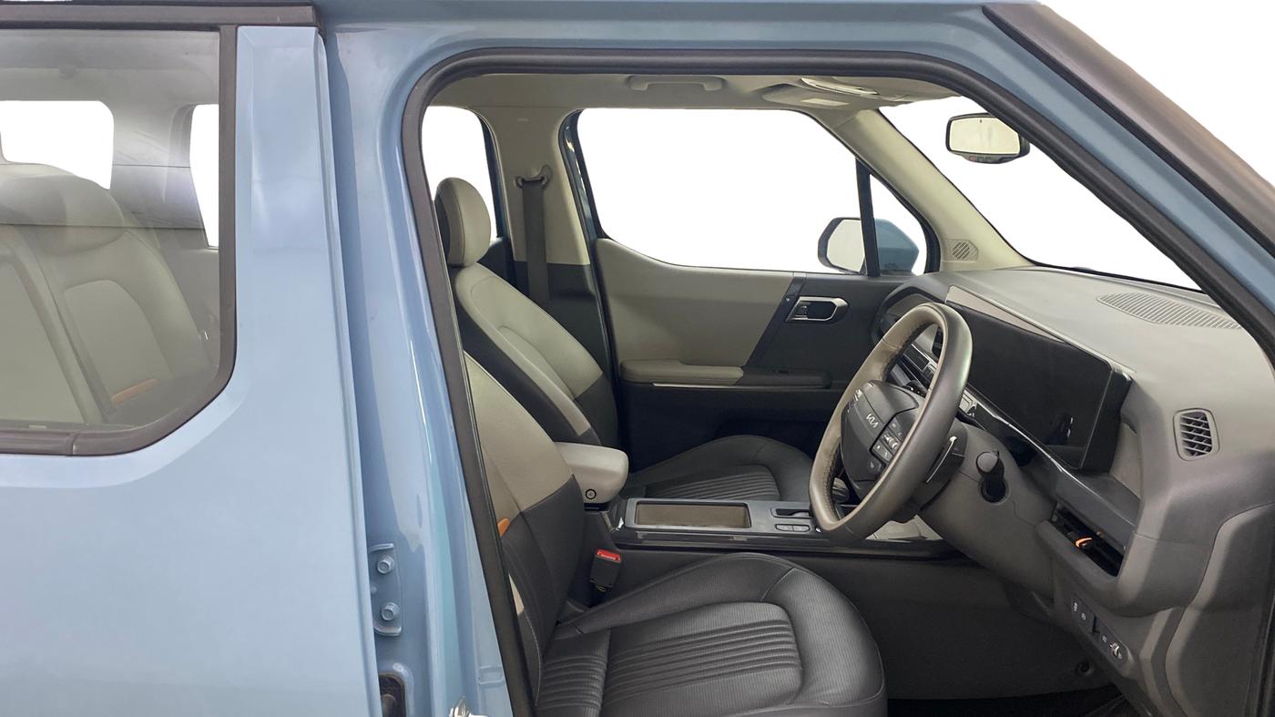 2025 KIA SYROS HTX Plus (O) 1.0 Turbo 7DCT, Petrol, Automatic, 5,992 km, Right Side Front Door Cabin