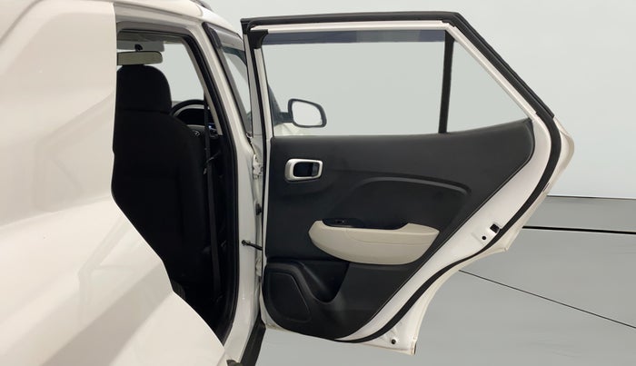 2025 Hyundai VENUE S 1.2, Petrol, Manual, 6,192 km, RHS Rear Door