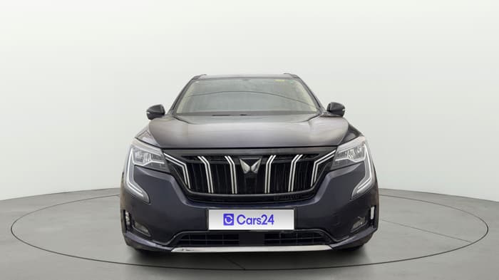 2022 Mahindra XUV700 AX 5 D AT 5 STR, Diesel, Automatic, 50,005 km, Front