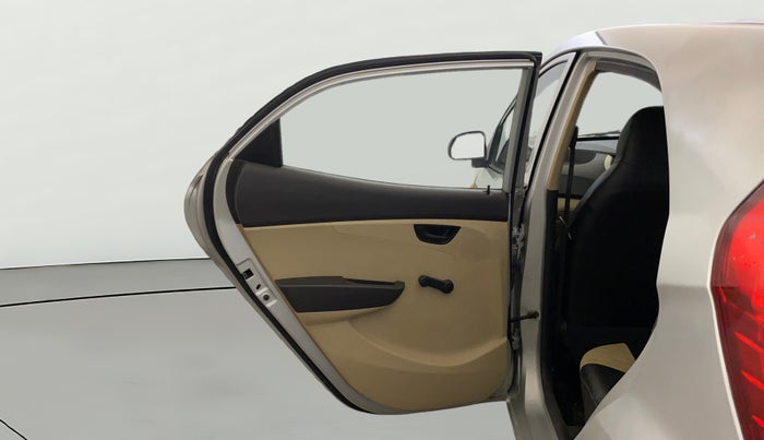 2015 Hyundai Eon ERA +, Petrol, Manual, 22,272 km, LHS Rear Door