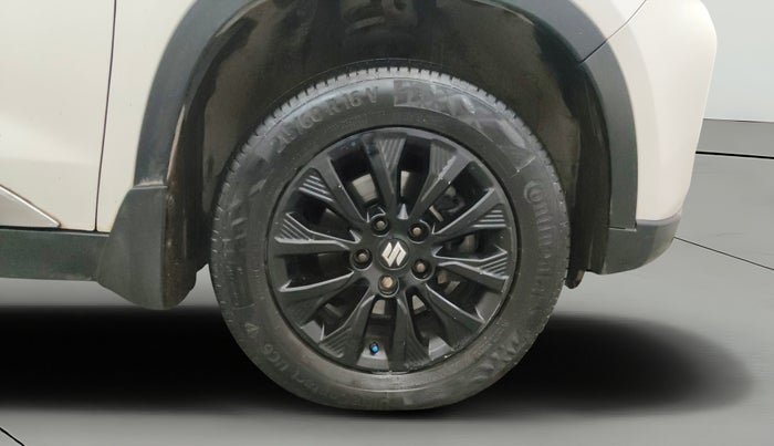 2020 Maruti Vitara Brezza ZXI AT SHVS, Petrol, Automatic, 91,792 km, Right Front Wheel