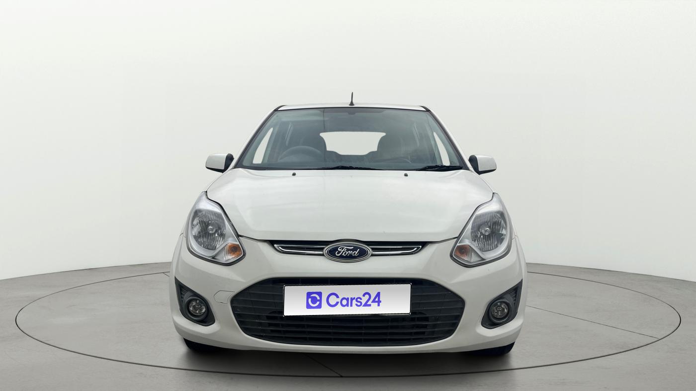 2015 Ford Figo TITANIUM 1.2 PETROL, Petrol, Manual, 67,115 km, Front
