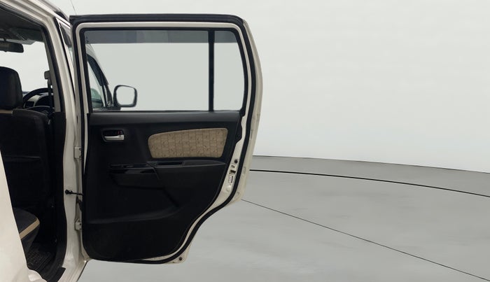 2018 Maruti Wagon R 1.0 VXI, Petrol, Manual, 33,086 km, RHS Rear Door