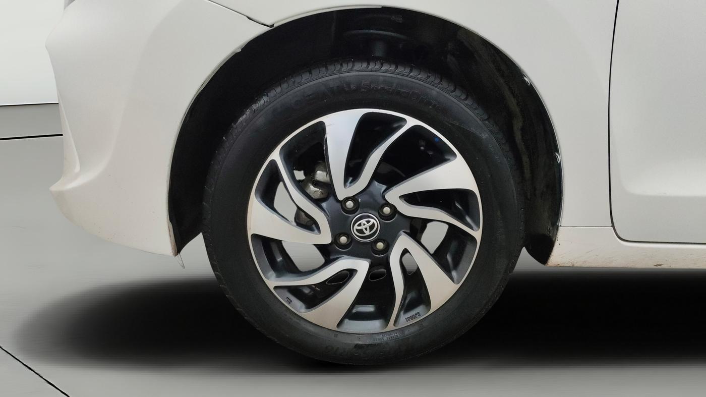 2020 Toyota Glanza G, Petrol, Manual, 42,154 km, Left Front Wheel