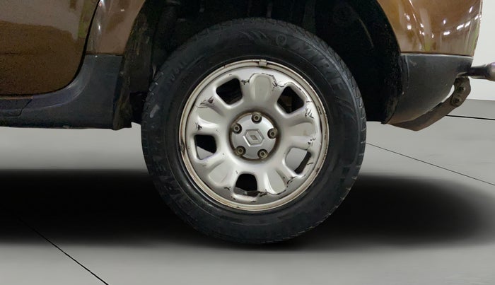 2015 Renault Duster 85 PS RXL DIESEL, Diesel, Manual, 80,782 km, Left Rear Wheel