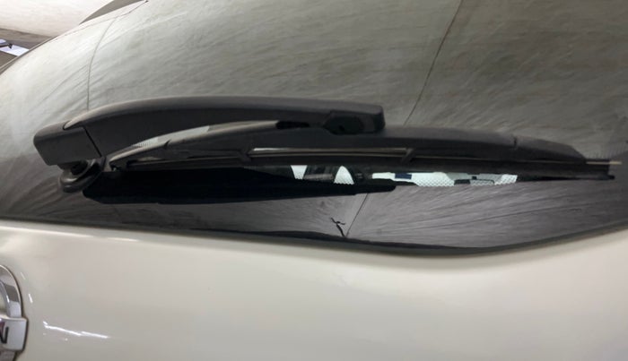 2014 Nissan Terrano XL (P), Petrol, Manual, 92,036 km, Rear Wiper