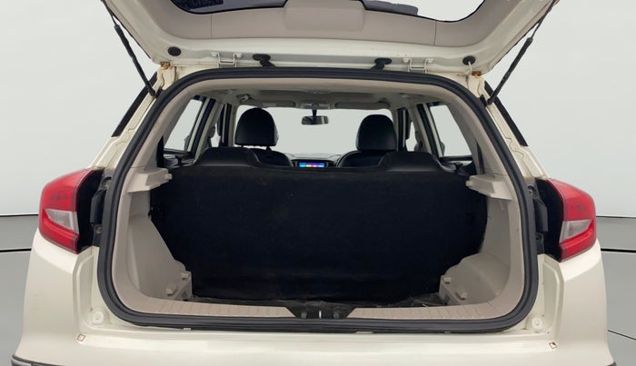 2022 Mahindra XUV300 W6 1.2 PETROL, Petrol, Manual, 41,291 km, Boot Open Zoomed View