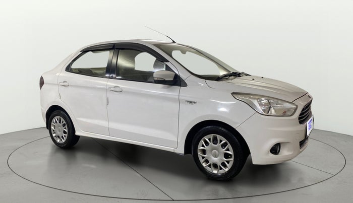 2016 Ford Figo Aspire TITANIUM 1.2 PETROL, Petrol, Manual, 82,266 km, SRP